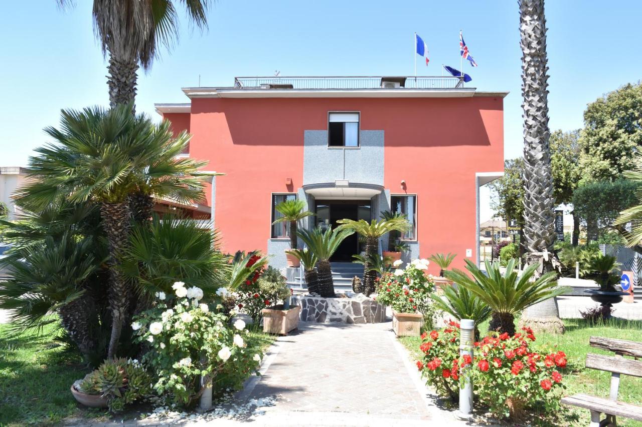 Hotel Paradiso ลาโกปาเตรีย ภายนอก รูปภาพ